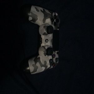 Dualshock4 camo controller
